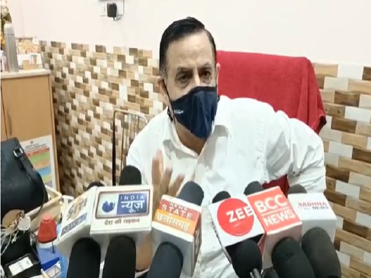 ने कहा कि यह ठीक है।