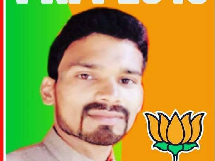 भाजपा (BJP) कार्यकर्ता पुष्पेन्द्र शुक्ला बिना मास्क लगाए कोविड जांच कराने पहुंचा था।
