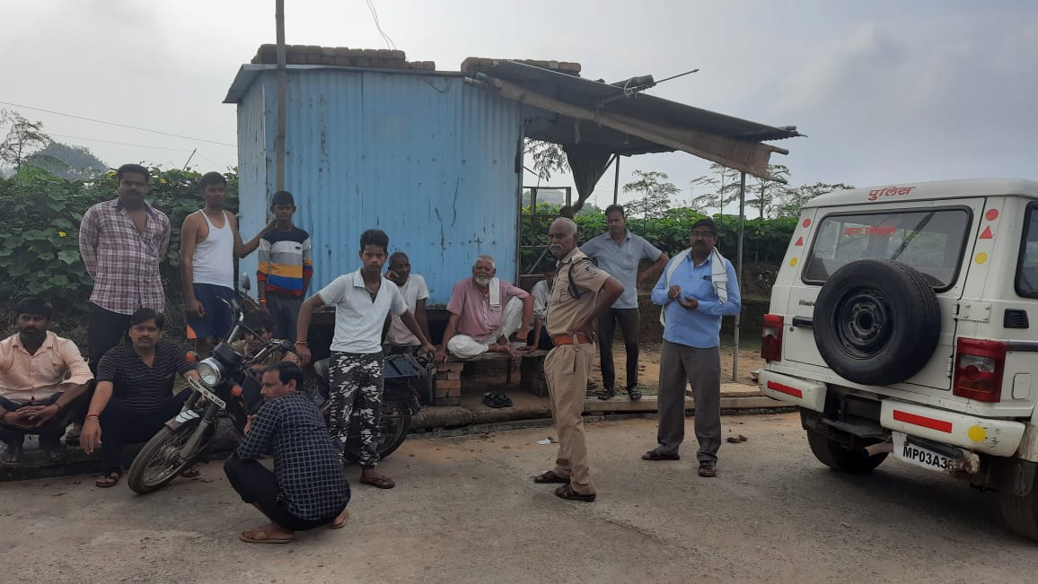 पुलिस वमत के परिजन
