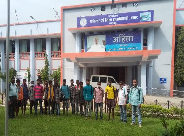 प्रकाशम जिला प्रशासन व पुलिस की मदद से सभी 11 मजदूरों को ठेकेदार के चंगुल से छुड़वा लिया है।