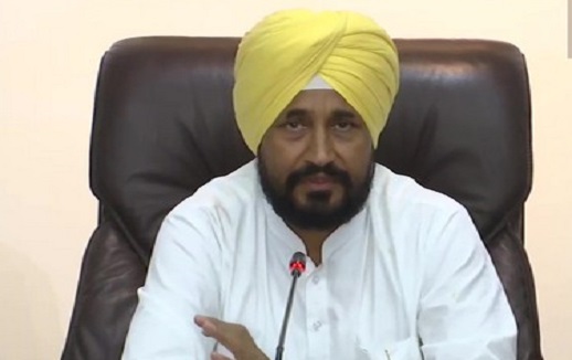 CM चन्नी ने DGP और AG को नहीं हटाने के संकेत भी दिए। - Dainik Bhaskar
