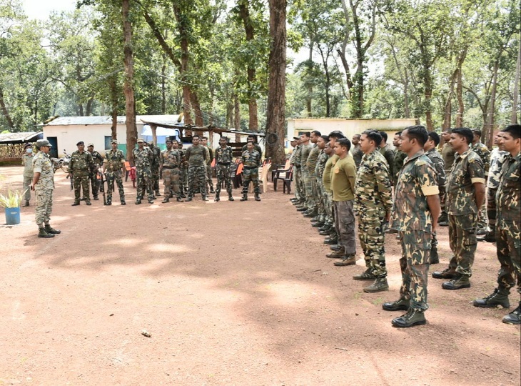 आईजी ने संपर्क किया।