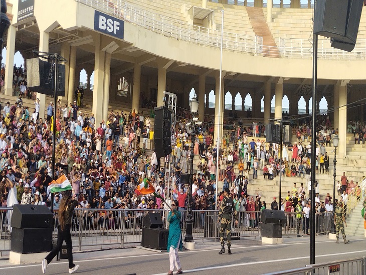 Tourists arrived at the Attari border to see the retreat ceremony.