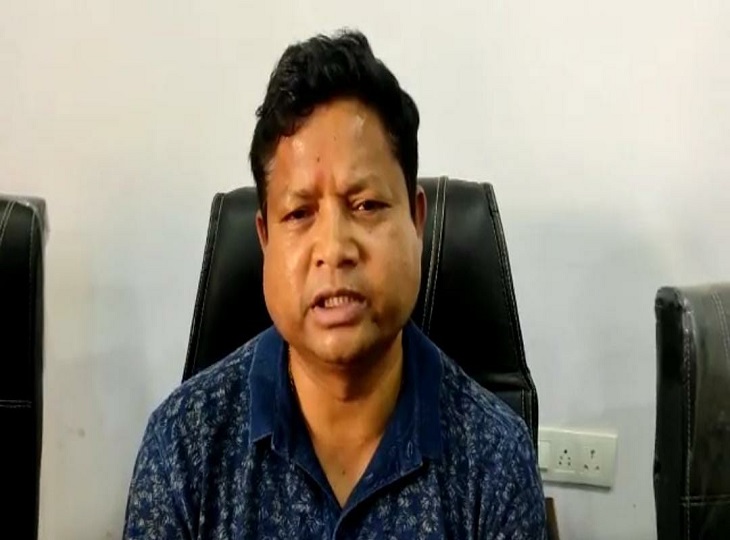 महेश गागड़ा ने बीजापुर में मीडिया से बात की