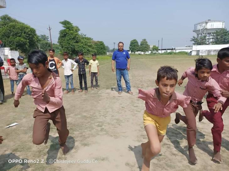वसीम को पढ़ने के साथ ही खेलकूद का भी जज्बा है। हाल ही में वसीम ने स्कूल में दौड़ की प्रतियोगिता में पार्टिसिपेट किया था।