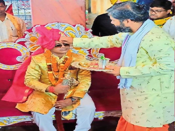 Dharmendra second adopted son in the history of 156 years who took over the  throne of Sakti | सक्ती की सियासत: 156 साल के इतिहास में धर्मेंद्र दूसरे  दत्तक पुत्र जिन्होंने संभाली