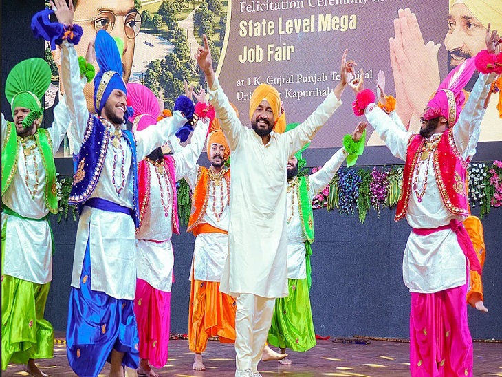 कपूरथला स्थित PTU में भंगड़ा कर सीएम चन्नी खूब चर्चा में रहे