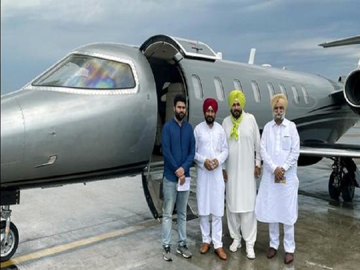 सीएम बनते ही चार्टेड प्लेन की सवारी करने पर सीएम चन्नी विरोधियों के निशाने पर आए