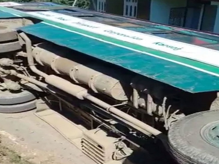 Many lives were saved by putting the bus on the link road.