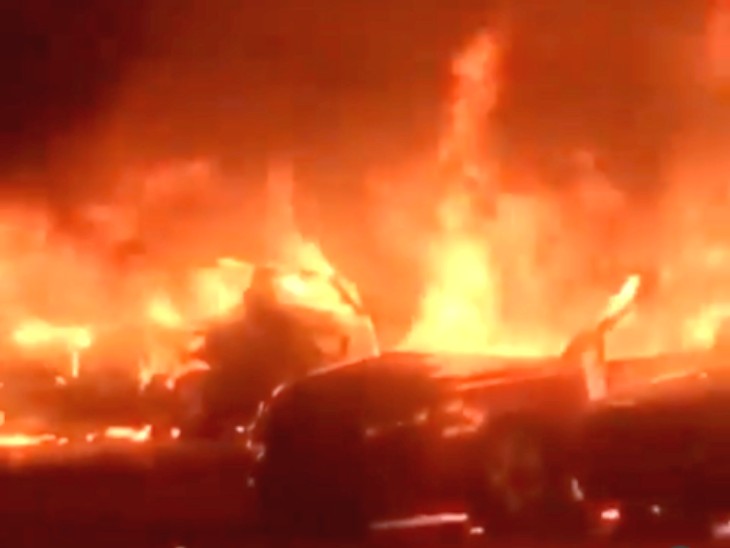 स्थानीय लोगों का कहना है कि टक्कर के बाद टैंकर से तेल सड़क पर तेजी से फैलने लगा। इसके बाद जैसे ही टैंकर में ब्लास्ट हुआ, आग इतनी तेजी से फैली कि आसपास मौजूद लोगों को संभलने का मौका नहीं मिला।