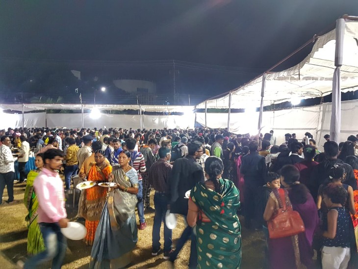 दो गज की दूरी दूर-दूर तक विजयी।