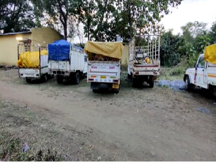 यह पूरी तरह से ठीक है। पुलिस ने अब इन धान से भरी गाड़ियों को पकड़ लिया है।