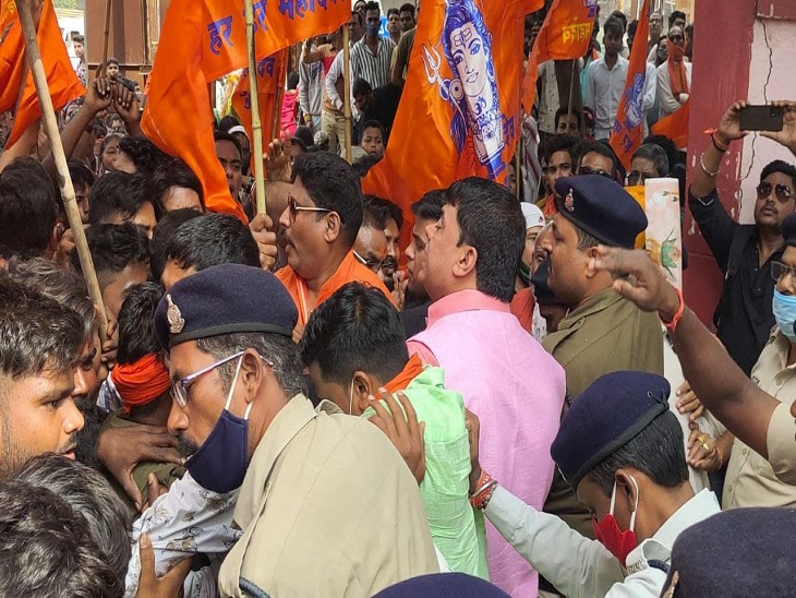 सूचना को पारस्परिक पुलिस।