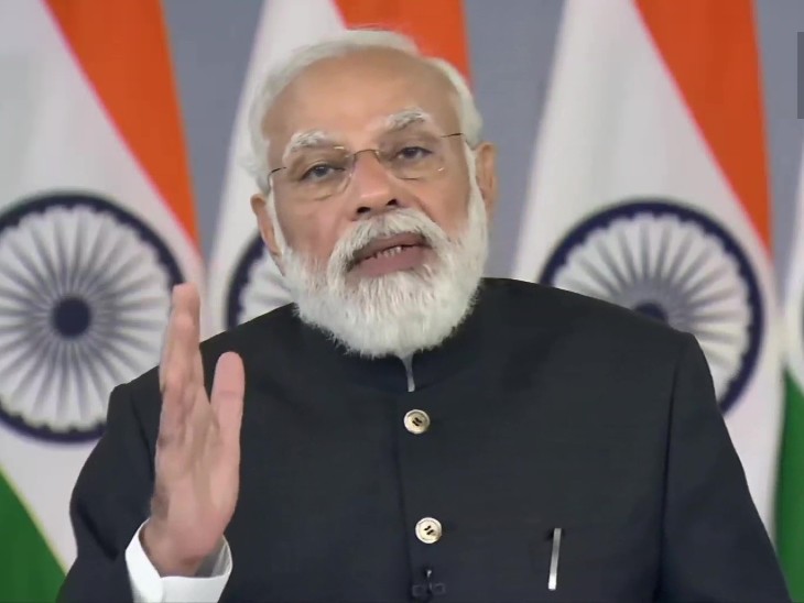 प्रधानमंत्री मोदी ने कहा कि आने वाले महीनों में जैसे-जैसे हम वैक्सीन प्रोडक्शन बढ़ाएंगे, दुनिया की मदद के लिए और भी बहुत कुछ करेंगे।