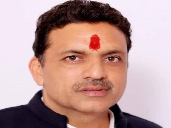 मजबूत इंफ्रास्ट्रक्चर और स्किल डेवलपमेंट पर रहेगा जोर: नमामि नर्मदे परियोजना और टेक्सटाइल- लॉजिस्टिक पार्क होंगे प्राथमिकता में 3 Party General Secretary KC Venugopal announced, Congress units dissolved in two other cities too | जबलपुर शहर कांग्रेस के अध्यक्ष बने जगत बहादुर सिंह अन्नू: पार्टी महासचिव केसी ...