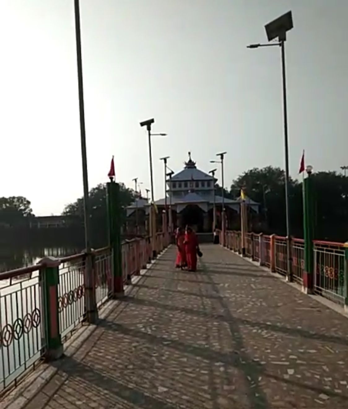 लक्ष्मी नारायण मंदिर।