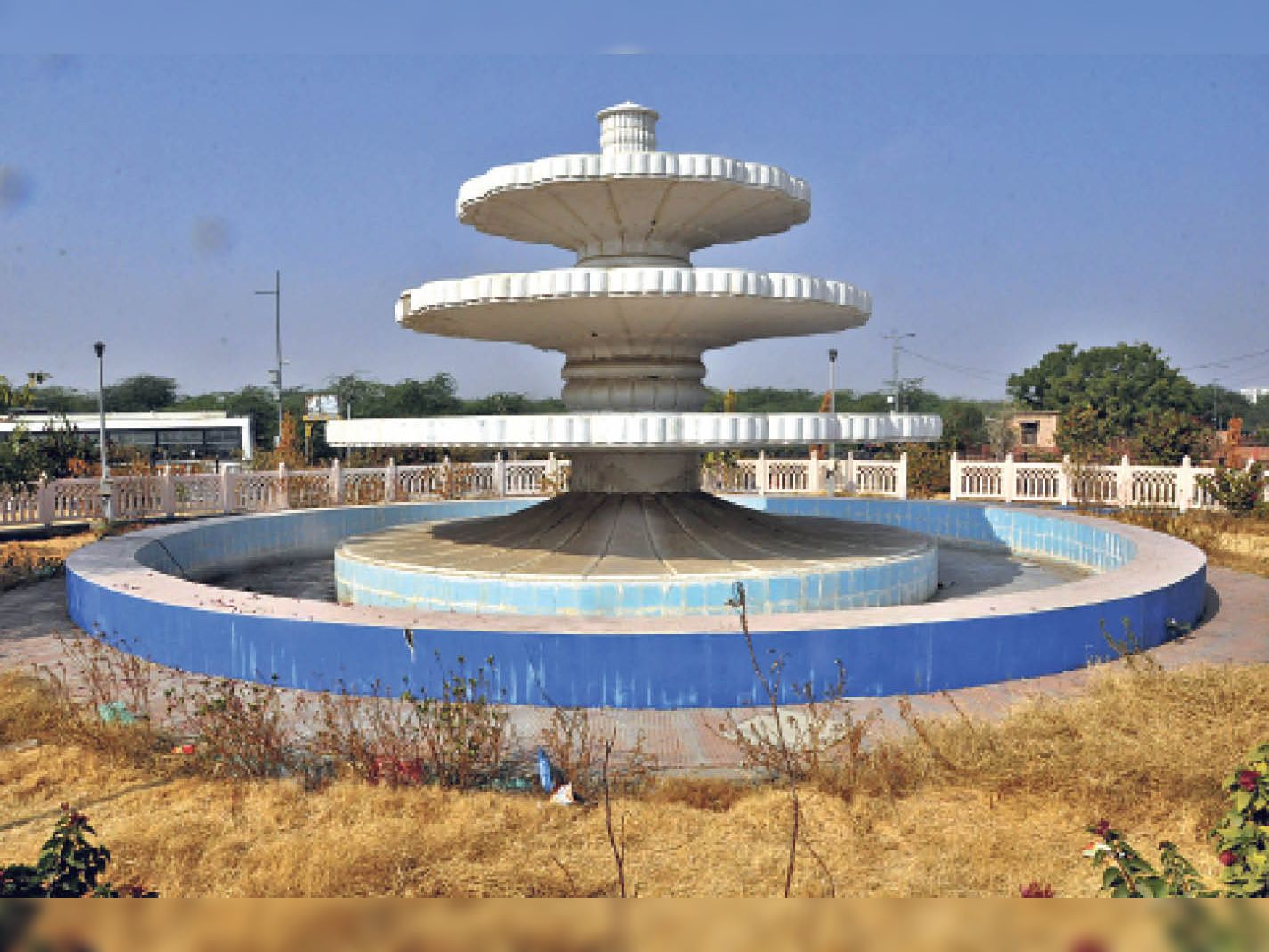 CairnVedanta closed the work of beautification of Circuit House Road