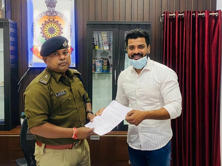 दैहिक रोहण सिंह ने कभी ऐसा किया है।