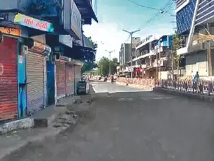 The SOG (Special Operations Group) of Gujarat Police is investigating the matter.
