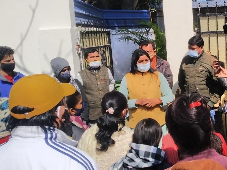 रांची की मेयर का आरोप- सोरेन सरकार अपनी नाकामियों को छिपाने के लिए गरीबों को उजाड़ने पर तुली है|रांची,Ranchi - Dainik Bhaskar