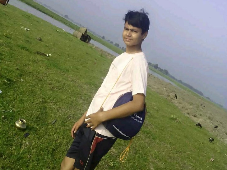 मानव झा की पुरानी तस्वीर।