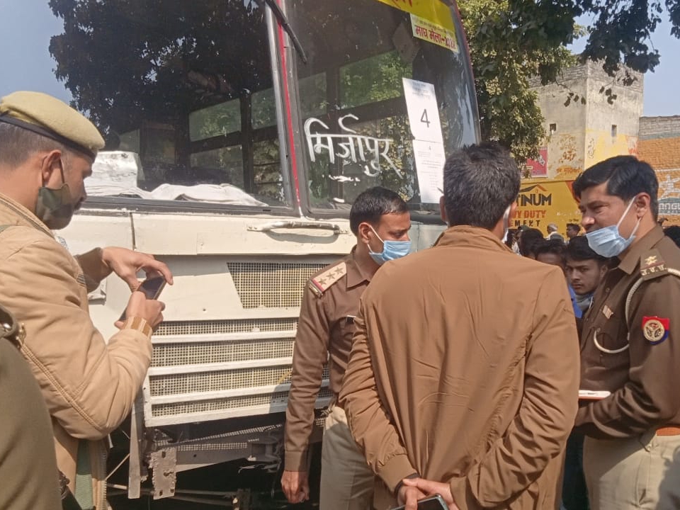 Speeding uncontrolled roadways bus collided with bike repair, death
