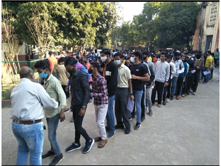 अंचलभर में 1 लाख 59 हजार 896 विद्यार्थी 10वीं और 1 लाख 2 हजार 717 छात्र 12वीं की परीक्षा में शामिल होंगे।