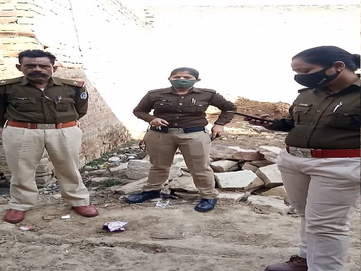 मौकै पर पुलिस बल