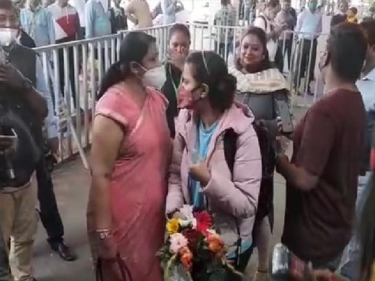 रांची पहुंची छात्रा।