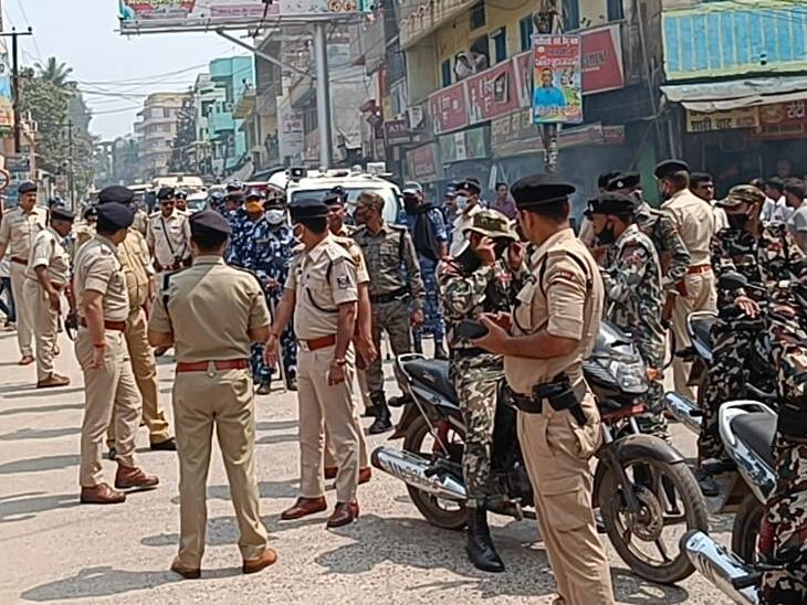 700 forces have been deployed in Bhagalpur For security In Festival; Bihar Bhaskar Latest News | होली और शब-ए-बारात बारात को लेकर निकला फ्लैग मार्च: भागलपुर में 700 बलों की हुई है