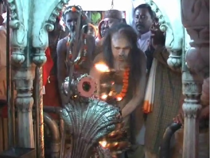 पिछले साल इस तरह से पूजा की गई थी।