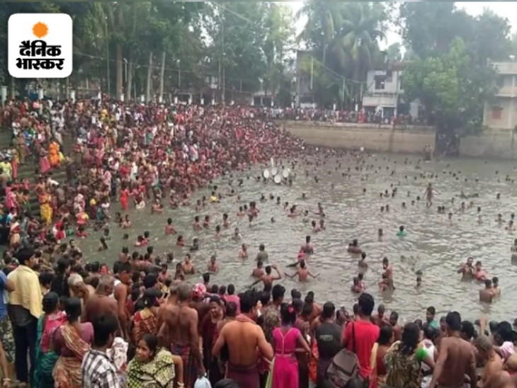 मतुआ मेले में देशभर से बड़ी संख्या में लोग पहुंचते हैं।