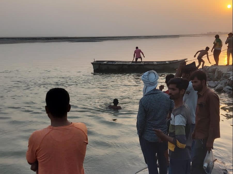 Two boys drowned in the Ganges while taking a bath in Sahaswan | सहसवान ...
