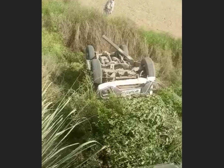 road accident in meja Speeding Bolero uncontrolled collided with the ...
