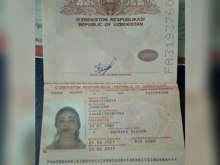 लड़की के पास से मिला उज्बेकिस्तान का पासपोर्ट।