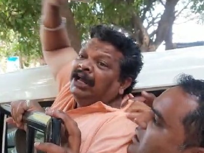 महाराष्ट्र के कई हिस्सों से MNS कार्यकर्ताओं को हनुमान चालीसा बजाने के आरोप में पकड़ा जा रहा है।