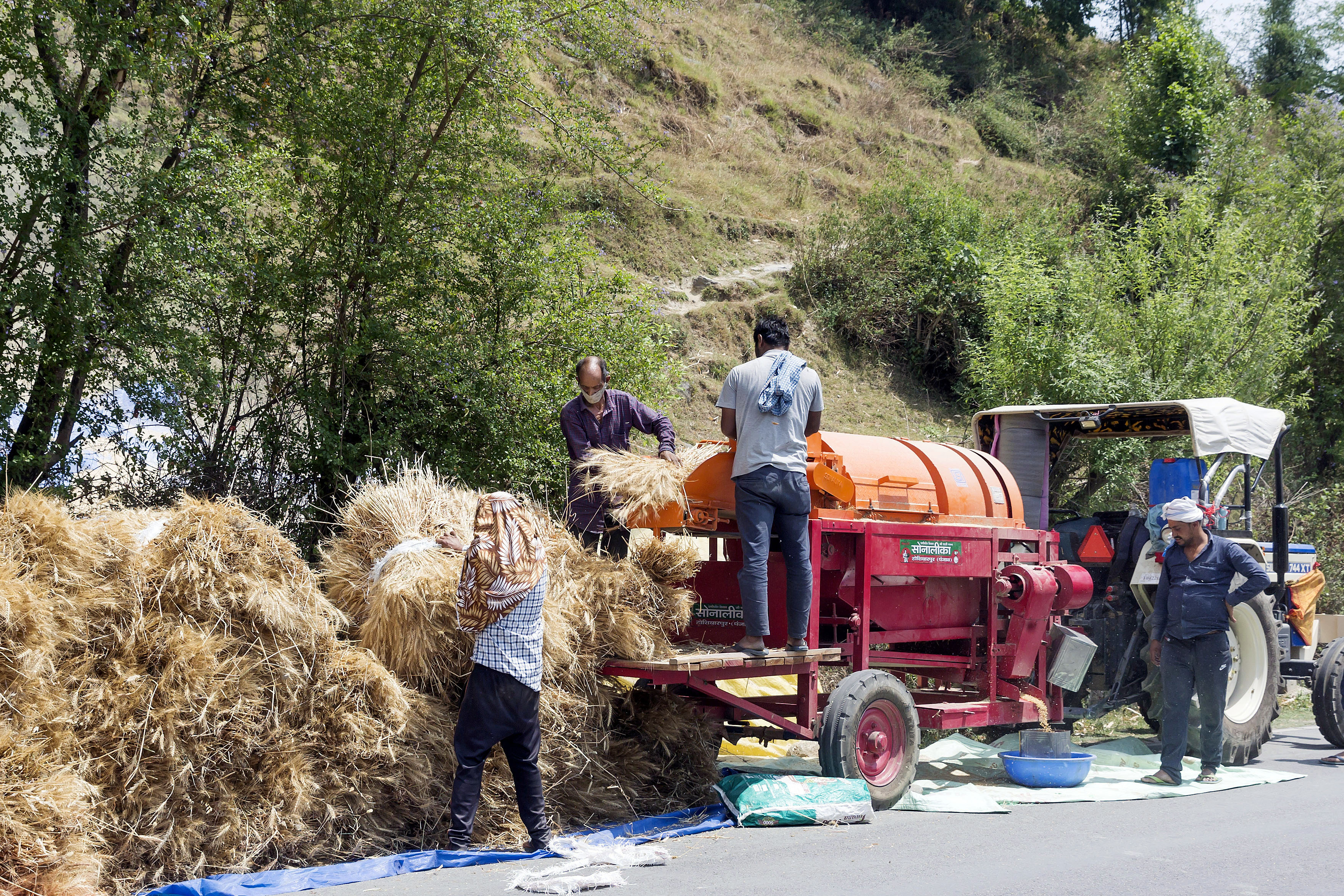 देश में 40% किसान मानसून की बारिश पर निर्भर हैं। ऐसे में यह उनके लिए अच्छी खबर है।