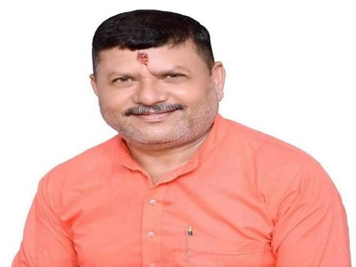 File photo of MoS Rakesh Rathore