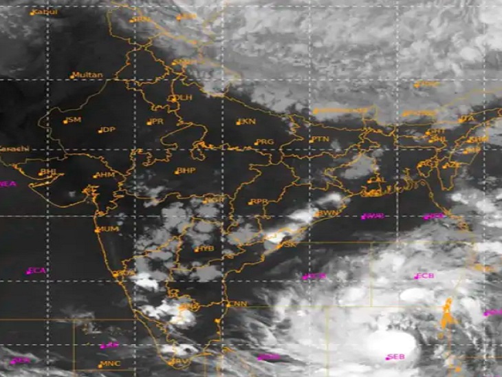 मौसम विभाग की ओर से जारी इस तस्वीर में तूफान की स्थिति और प्रभाव क्षेत्र को देखा जा सकता है। - Dainik Bhaskar