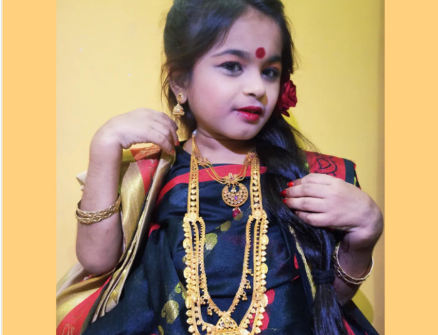 अबोली वह सब काम करती है जो उनकी उम्र के बच्चे करते हैं। अबोली का अपना इंस्टाग्राम अकाउंट भी है। जहां वे लगातार अपनी फोटो और वीडियो शेयर करती रहती हैं। इसके इंस्टा पर 6 हजार से ज्यादा फॉलोवर हैं।