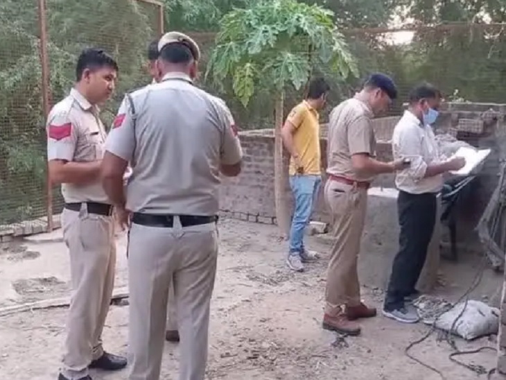 Police searching for evidence of father's cruelty from the spot after the murder of the girl in Bajana Khurd.