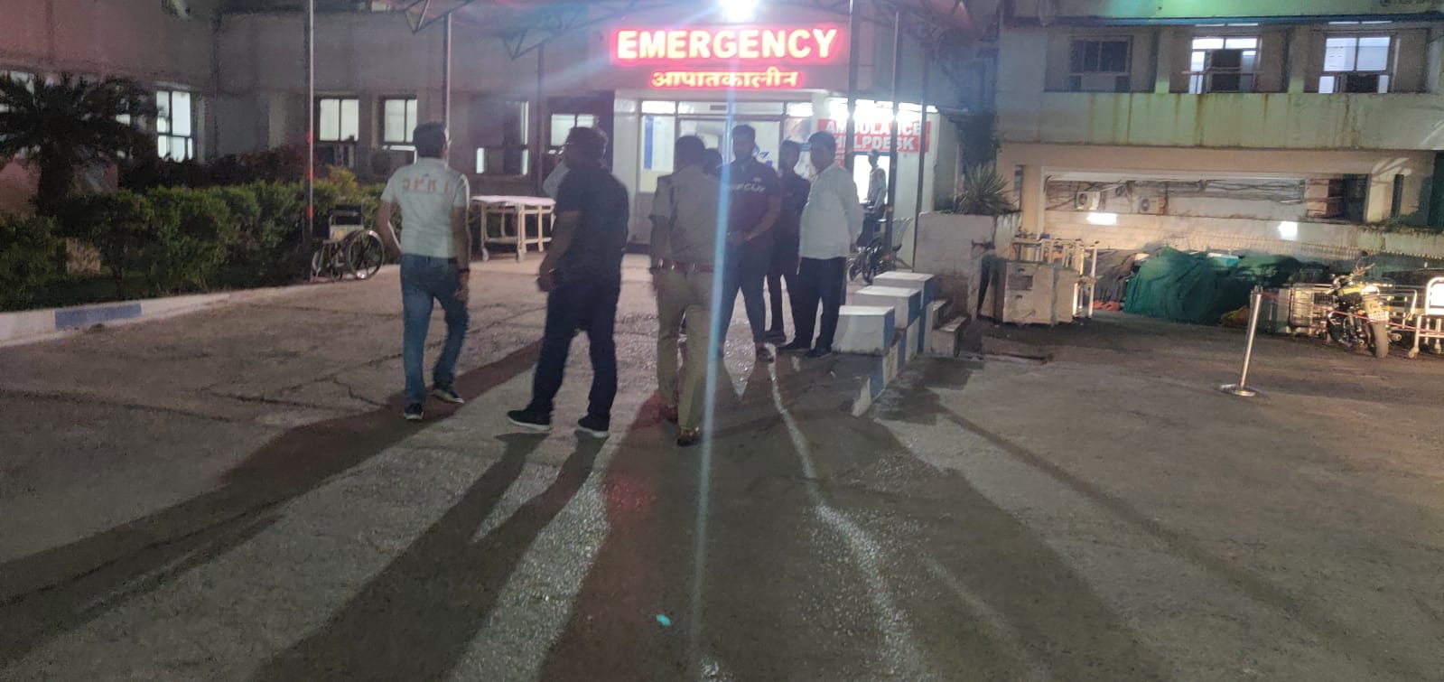 कारोबारी अस्पताल में भर्ती।