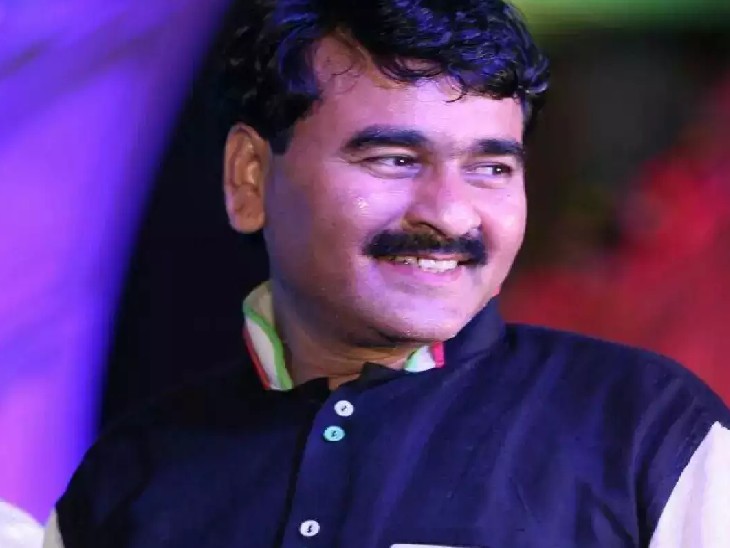 संजय बियानी नांदेड़ में एक फेमस बिल्डर होने के साथ पॉलिटिकल रूप से भी काफी एक्टिव थे।