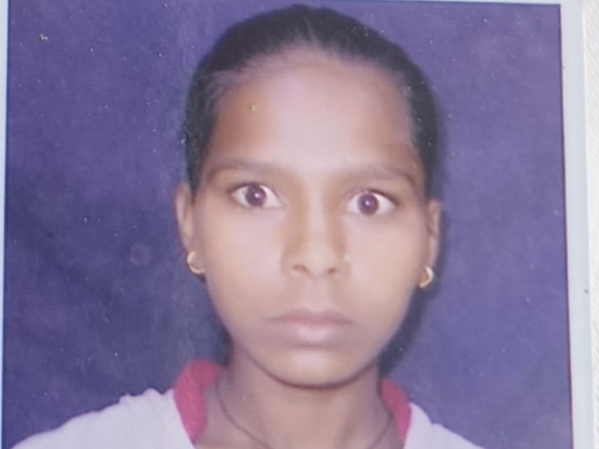 दरवाजा तोड़कर घर घुसे चोर, लॉकर तोड़कर जेवर और कैश ले उड़े | Bihar News; 3 lakh stolen from locked house in Begusarai - Dainik Bhaskar