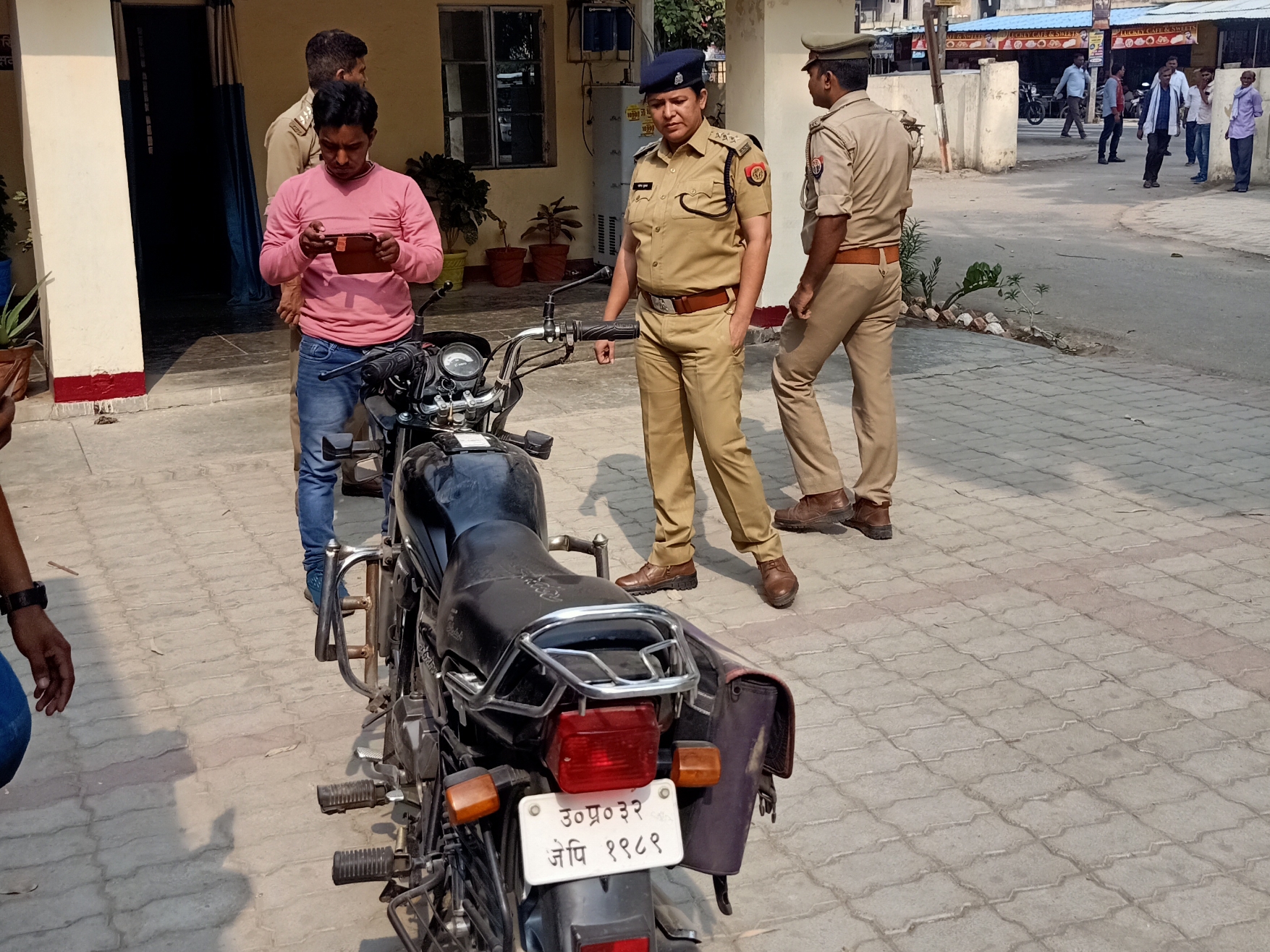 Itaunja police exposed the incident of robbery, was pressurizing to ...