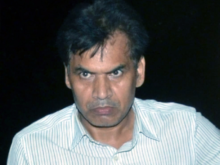 भ्रष्टाचार के मामले में ड्रग इंस्पेक्टर जितेंद्र कुमार का नाम टॉप लिस्ट में था।