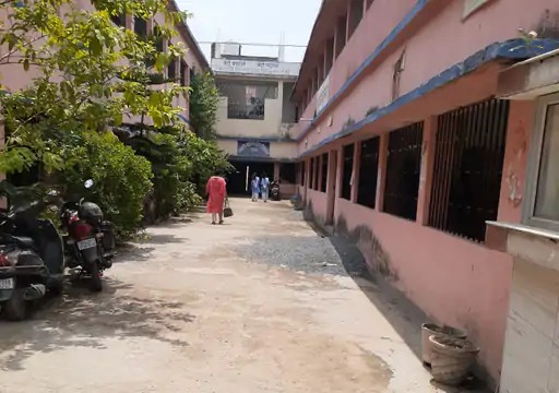 Kotwali SHO Kaushalendra Akela said the matter is being seriously investigated.
