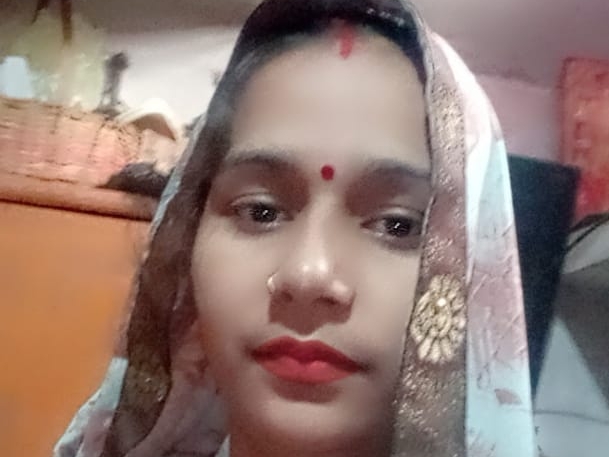 परिजन रो-रोकर बेहाल, मृतक गांव में ही बिजली ठीक करने का करता था काम |  Relatives were weeping, the deceased used to work to fix electricity in the  village itself. - Dainik