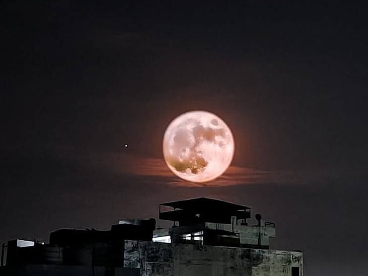 Biggest Super Moon 2022 On 13th July Photos; Read All About Super Moon