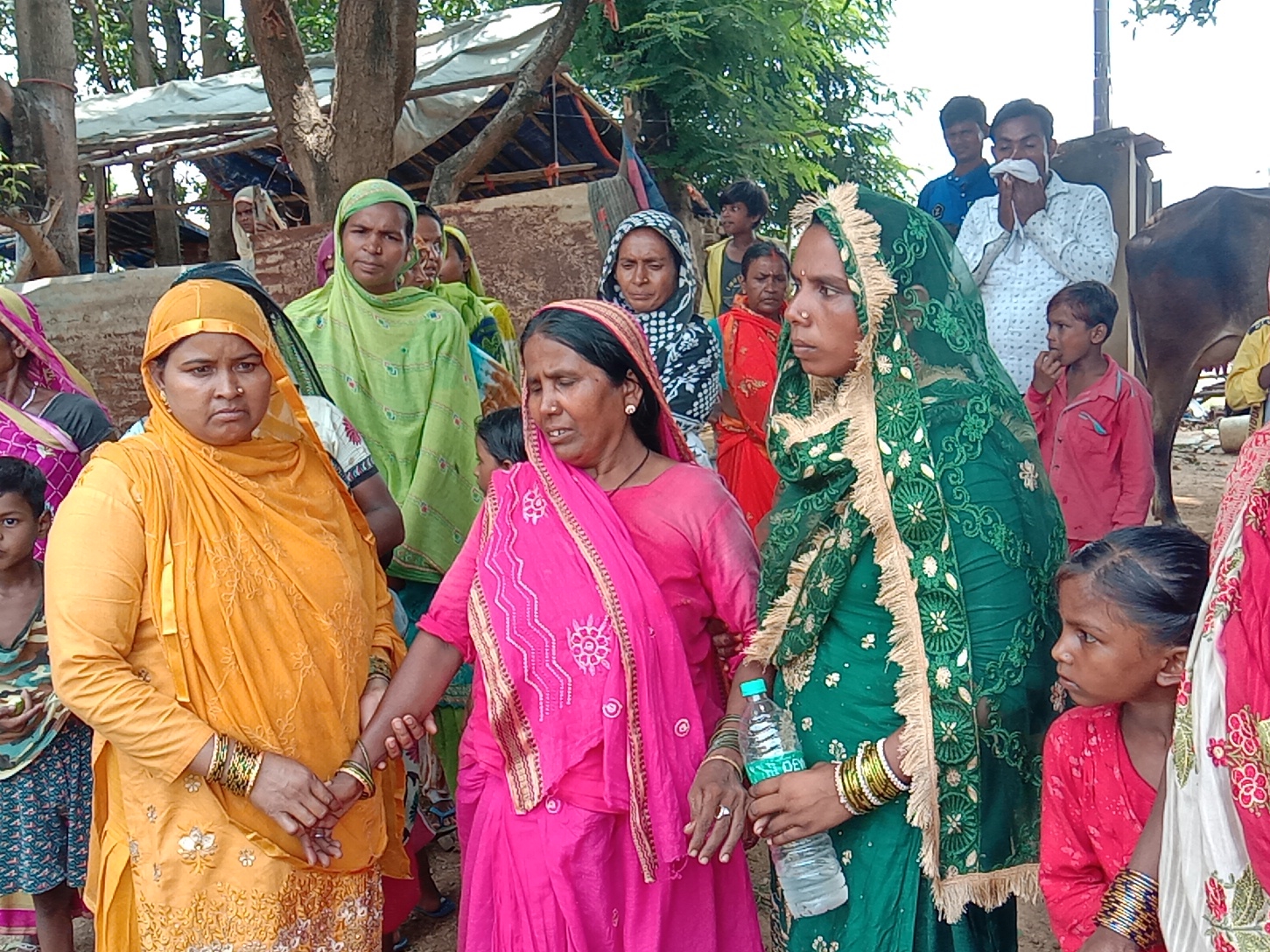 बांका में ट्रेन से गिरकर युवक की मौत - Dainik Bhaskar